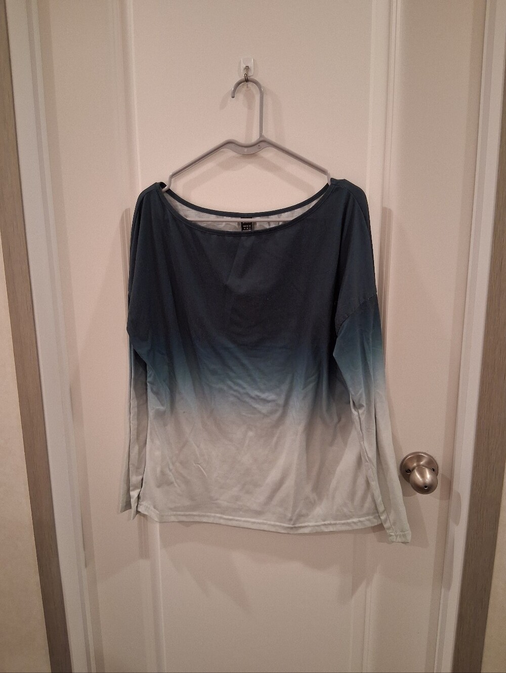 SHEIN Blue Ombre Long Sleeve Boatneck Top Size Medium
